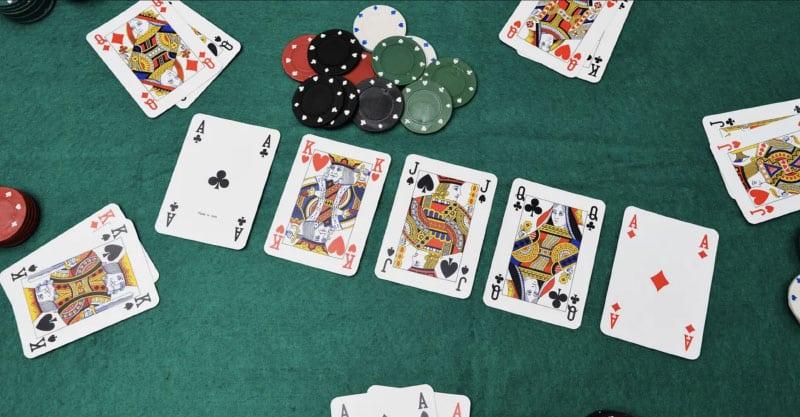 Nguyên nhân game bài Poker được ưa chuộng